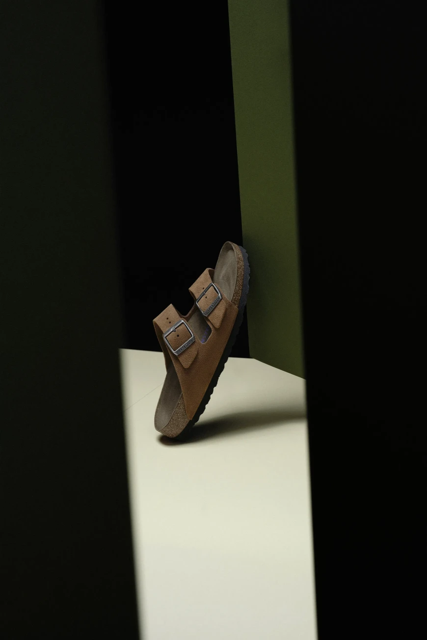 1030865 Dark Tea Tonal 3