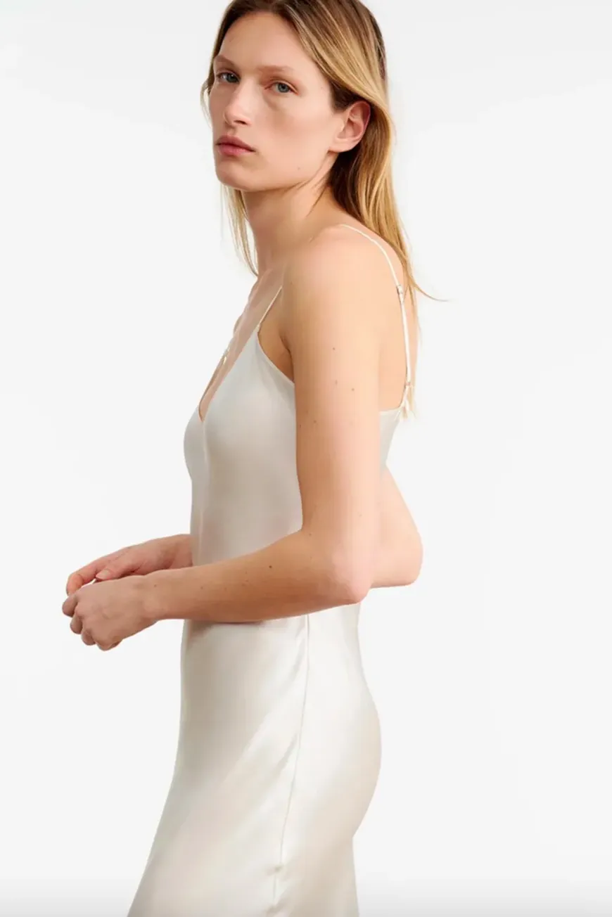 11094w79 Ivory 4