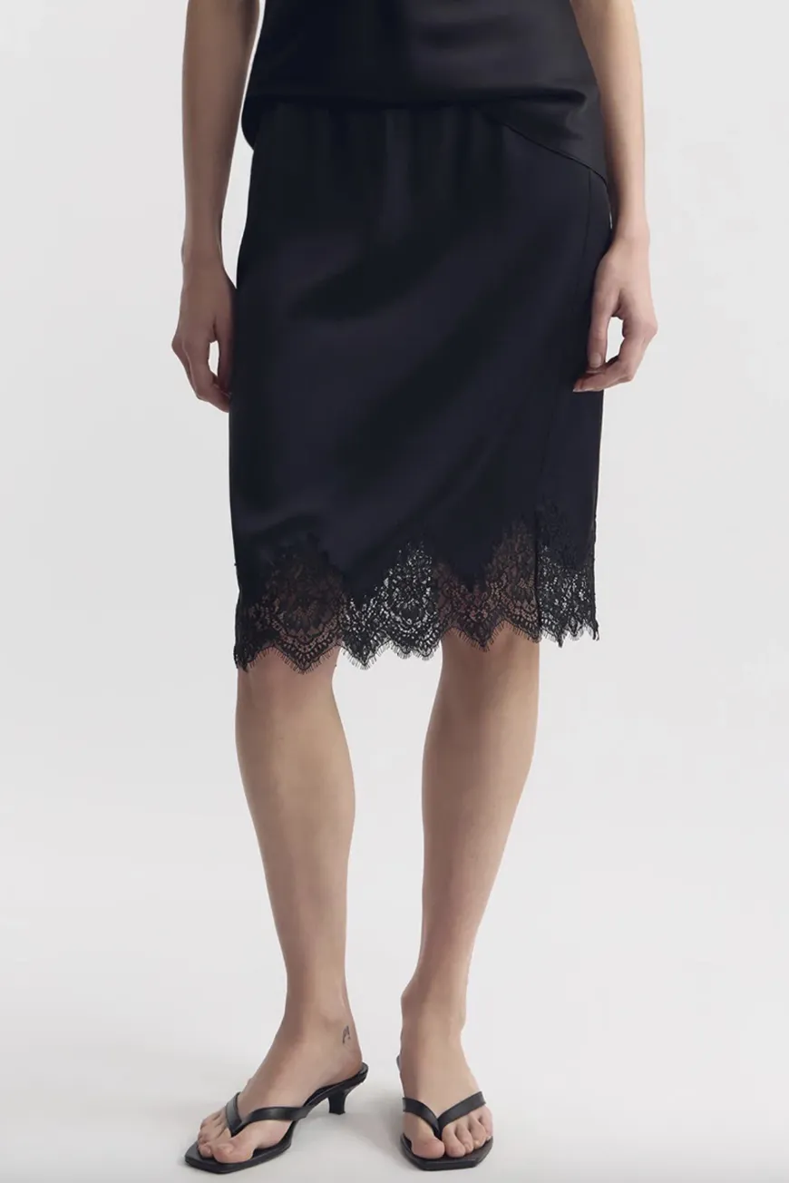 13534w349 Black 2