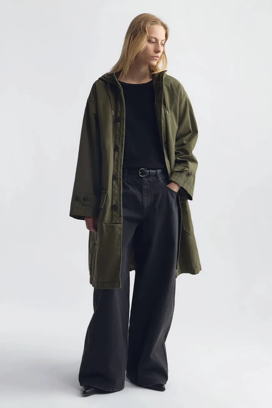 13684 W2036 B Dark Laurel 1