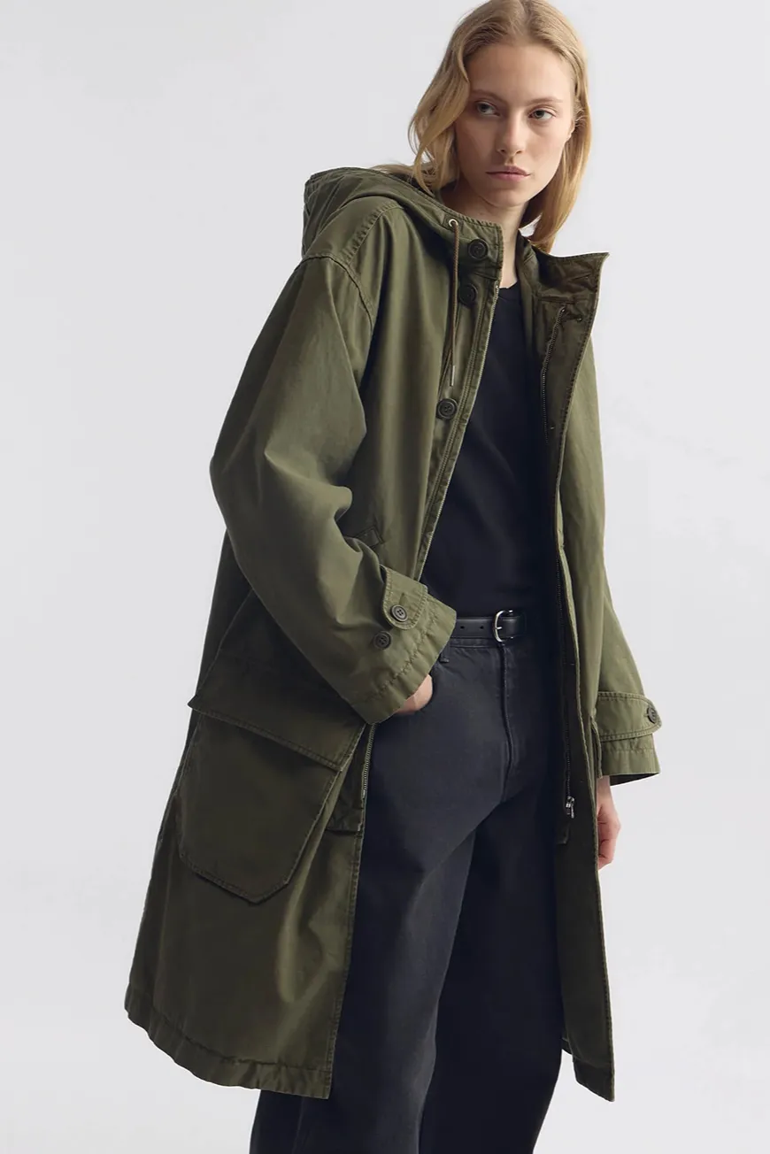 13684 W2036 B Dark Laurel 2