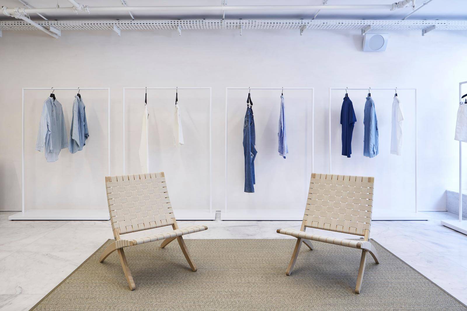 BOUTIQUE 77 40 SHABAZI ST. TEL AVIV +972 3 5667933 info@boutique77.co.il