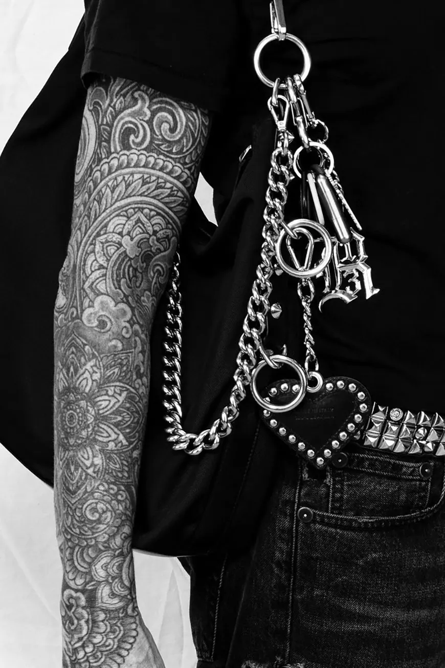 Boutique77 - מחזיק מפתחות Heart – R13WA081A082 – black-with-silver – 2