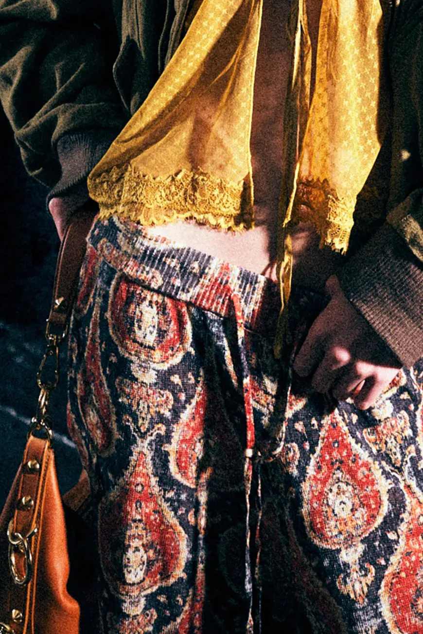 Boutique77 - מכנסיים Printed Cropped Wide Leg Sweater – R13WY340Y250A – black-red-multicolor – 1